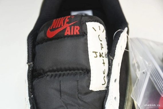 Low Retro DZ4137-106 OG SP Travis Jordan 1 Scott Olive 0405